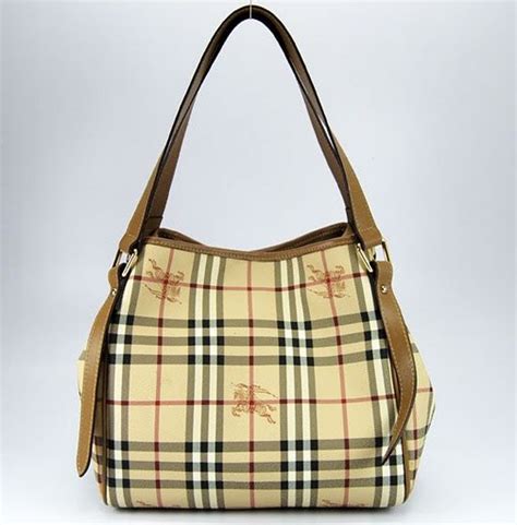 geanta burberry femei|Burberry .